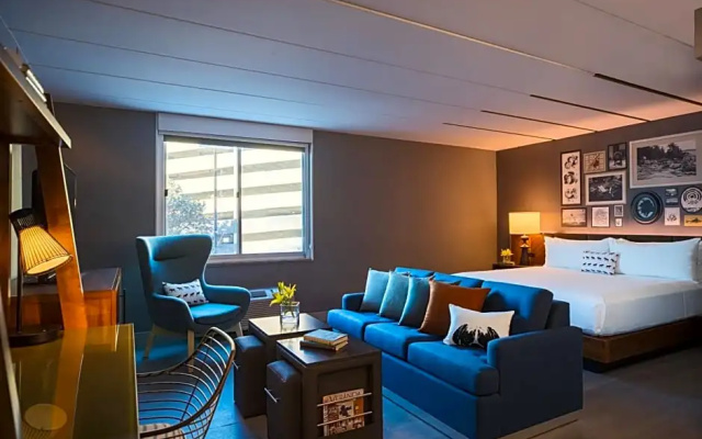 Double Suite
