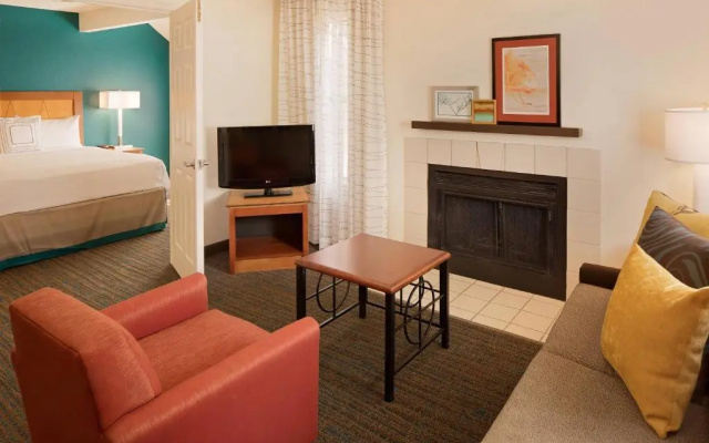2 Bedrooms Duplex Suite