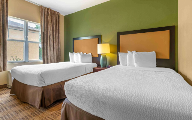 Quadruple Suite