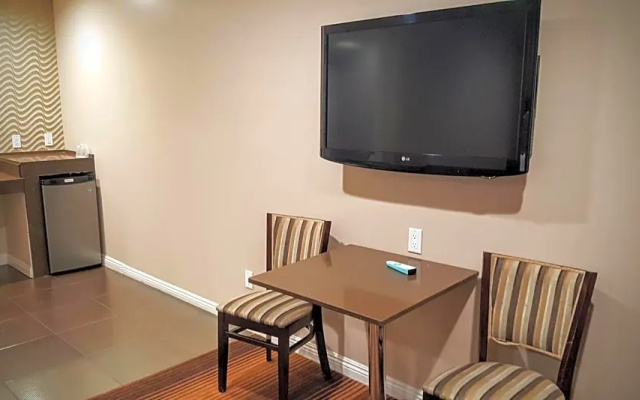 Economy room