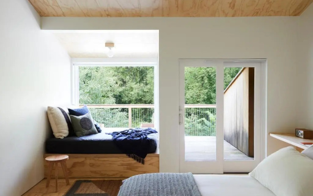 Suite with balcony