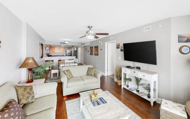 3 Bedrooms Standard room with balcony and beachfront