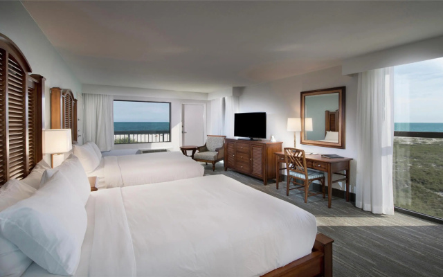 Deluxe Quadruple room with bay view