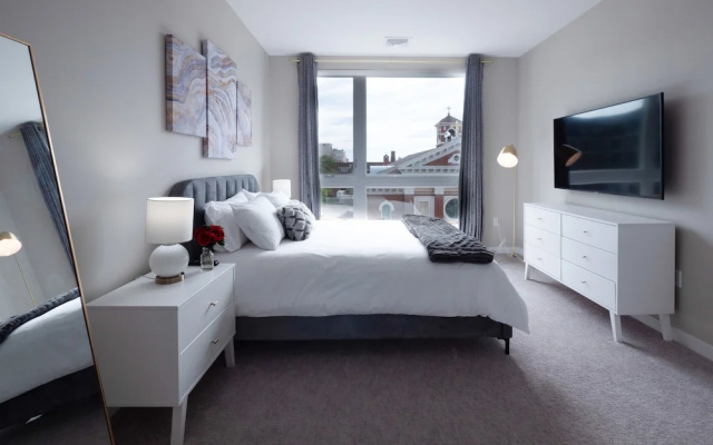 2 Bedrooms Luxury Apartment