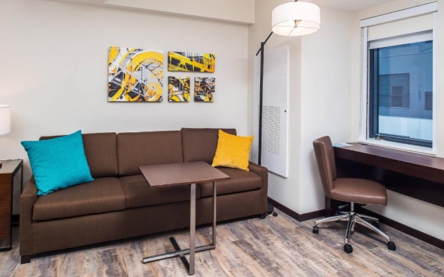 1 Bedroom Double Suite