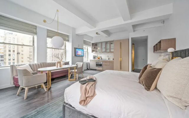 Deluxe Suite