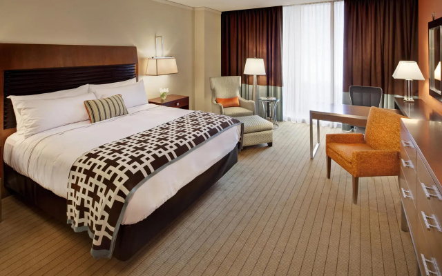 Standard room with city view
