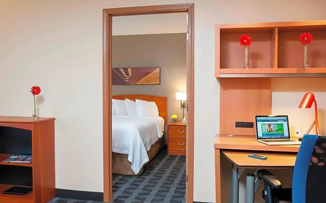 1 Bedroom Suite