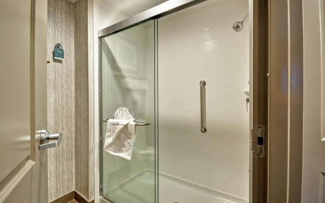Deluxe Double Suite