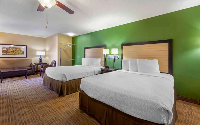 Quadruple Suite