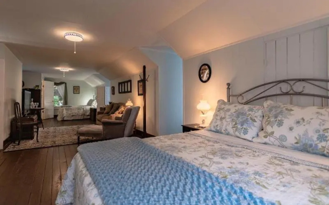 Standard Suite