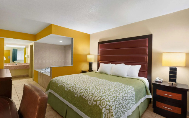 Deluxe Double Suite
