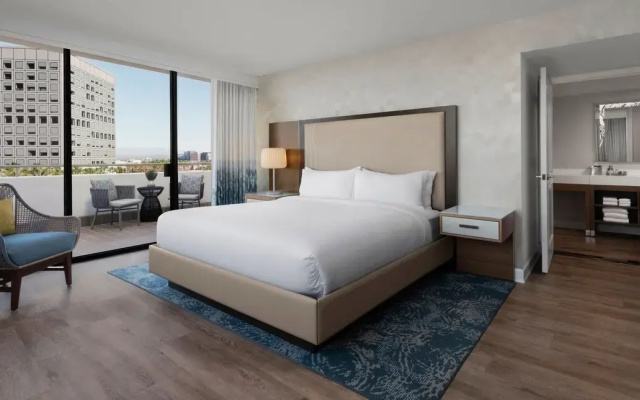 Presidential Double Suite with balcony