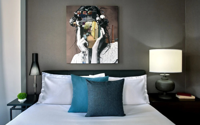 Double Corner Junior Suite with city view