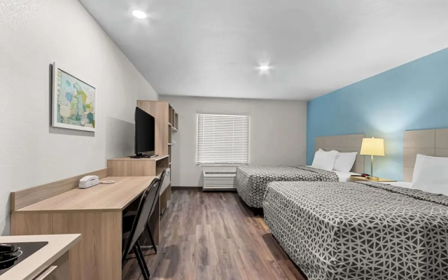 Quadruple Suite