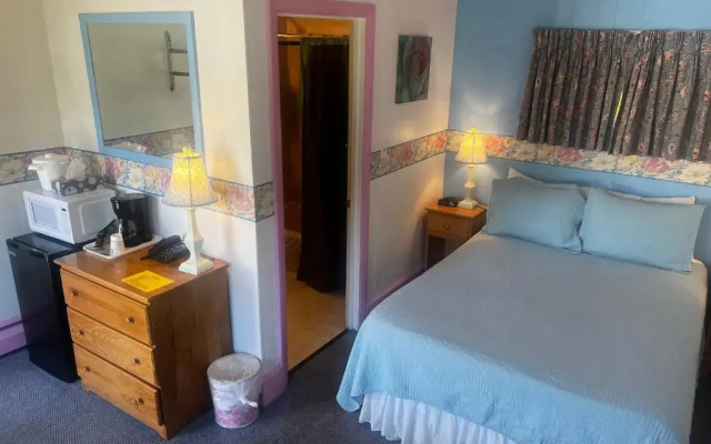 Economy room
