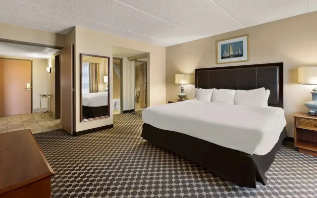 Double Suite