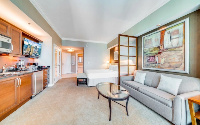 Deluxe Double Suite