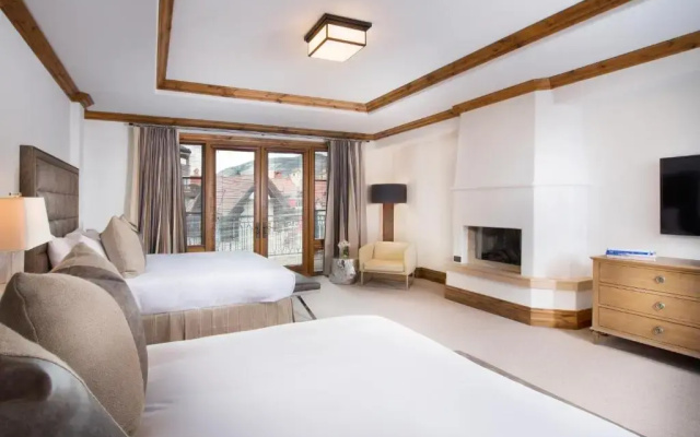 3 Bedrooms Apartment