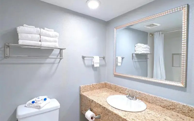 1 Bedroom Suite with balcony