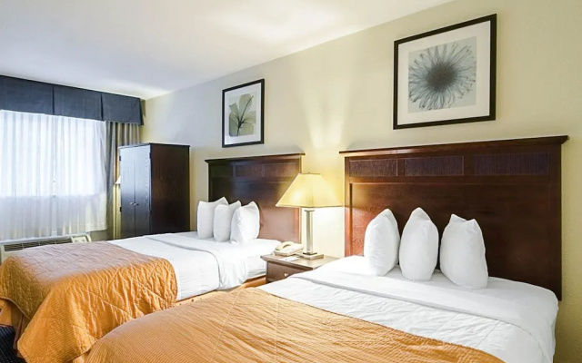 Standard Quadruple room with balcony
