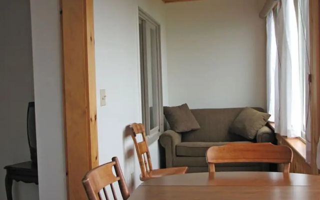 1 Bedroom Standard room with river view