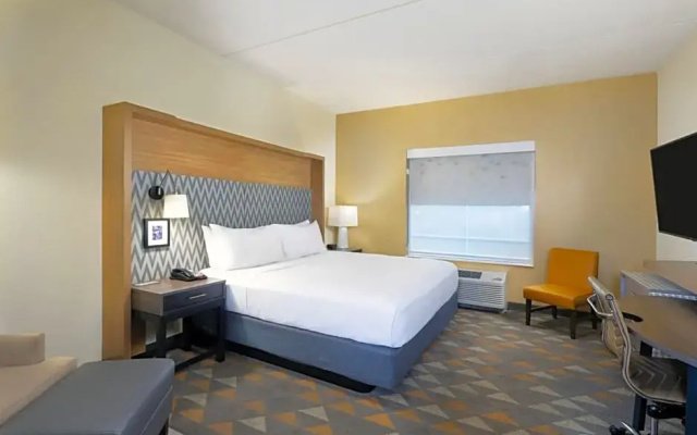 Standard Double room with city view