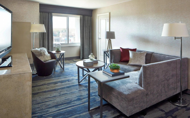 Suite