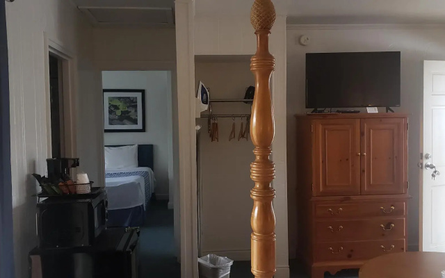 2 Bedrooms Standard Double Family Suite