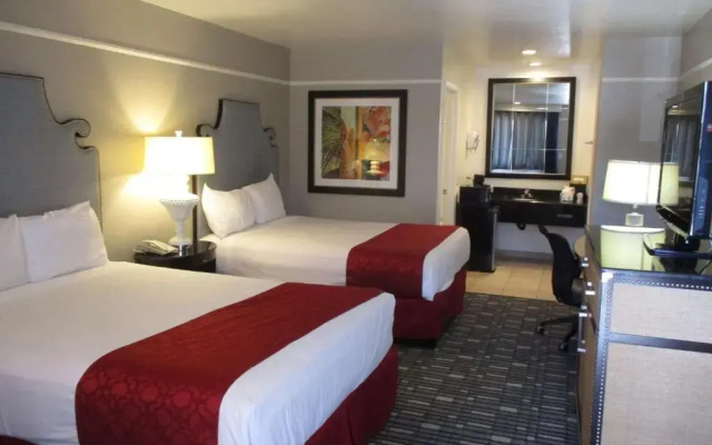 2 Bedrooms Suite