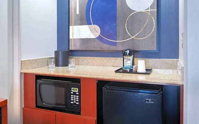 1 Bedroom Double Suite