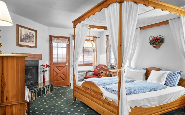 Double Suite
