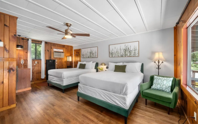 Standard Quadruple room