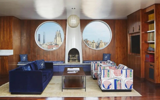 Standard Penthouse room