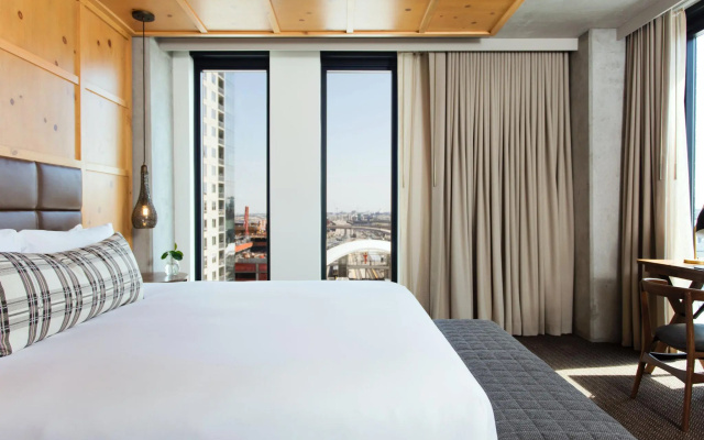Premium Double room with city view