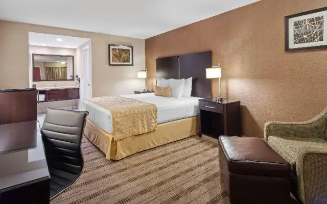2 Bedrooms Suite