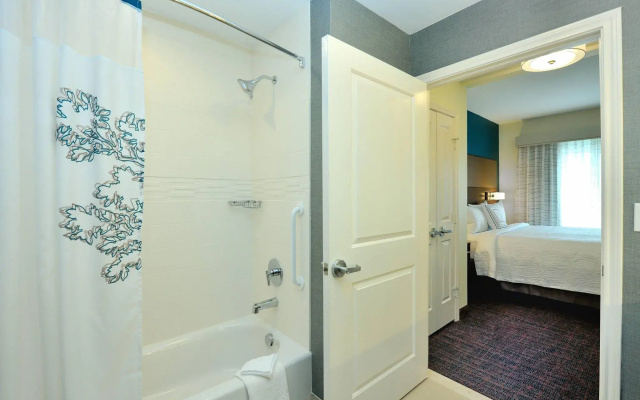 2 Bedrooms Suite