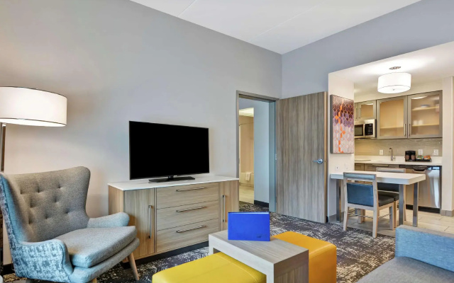 1 Bedroom Quadruple Suite