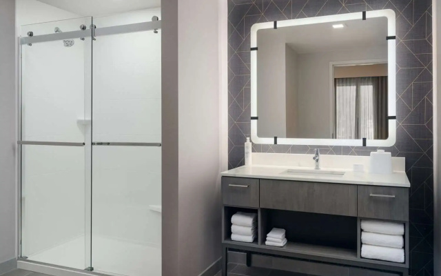 1 Bedroom Double Suite