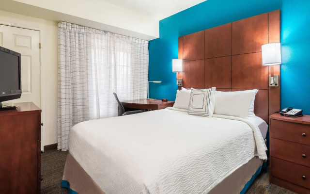2 Bedrooms Suite