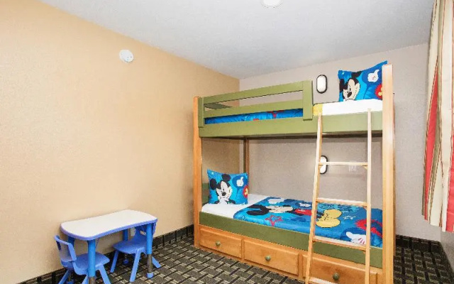 Standard Suite