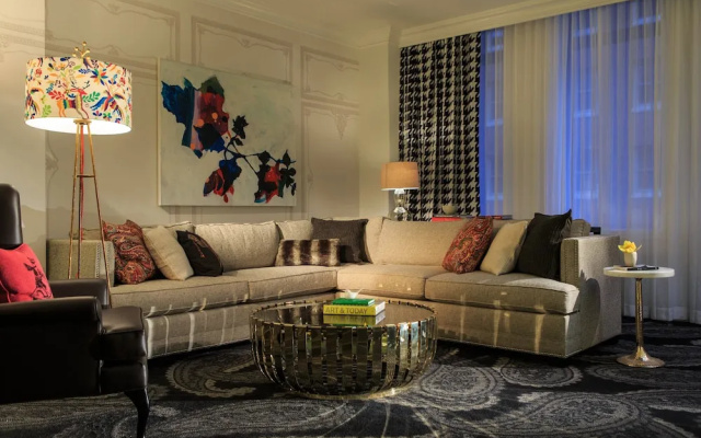 Double Suite