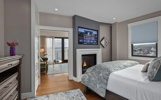 Grand Double Suite with balcony