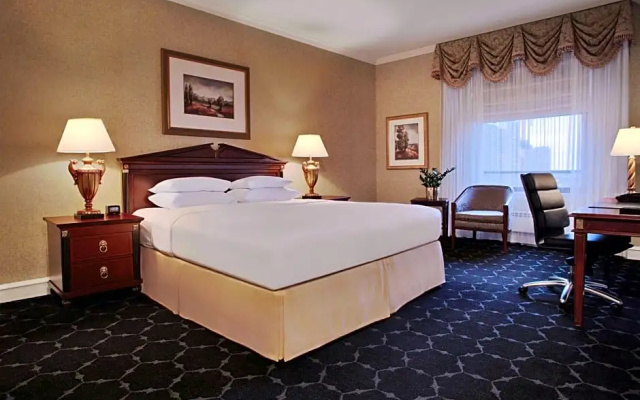 1 Bedroom Drake Double Suite