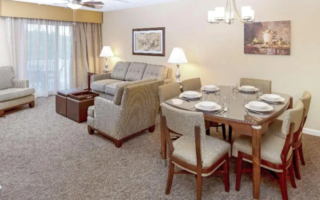 4 Bedrooms Suite with balcony