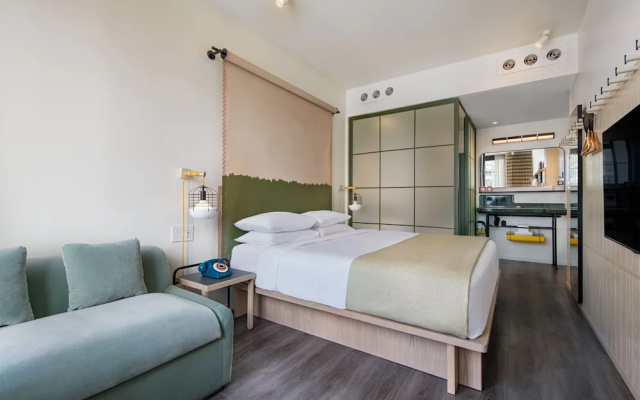 Executive Double room with city view