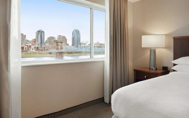 Standard Double room with river view