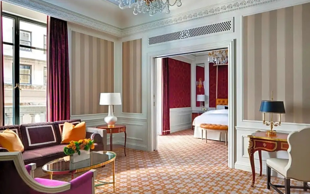 1 Bedroom Deluxe Double Suite with Butler Service