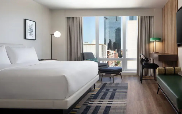 Standard Double room with city view