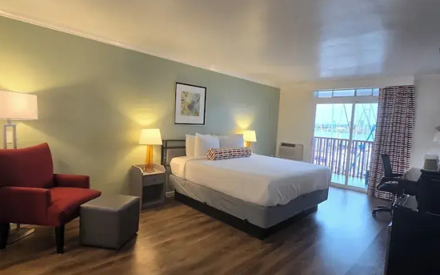 Superior Double room with harbour view